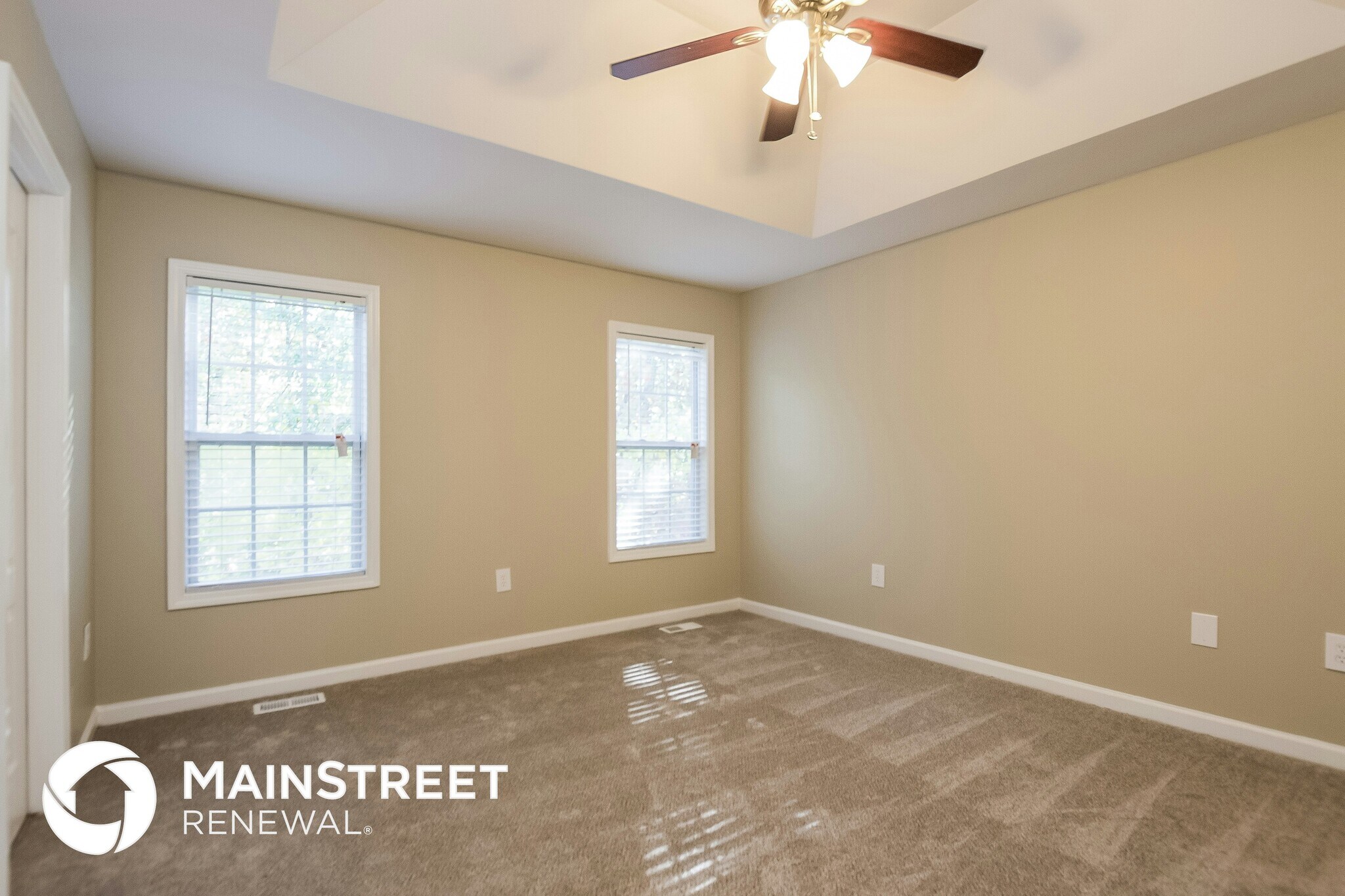 Building Photo - 7845 Cambridge Dr