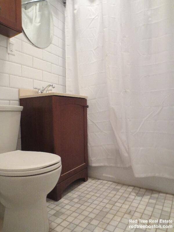 Building Photo - 49 St Germain St