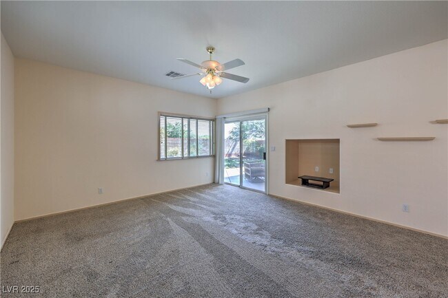 Building Photo - 10504 Narra Pl