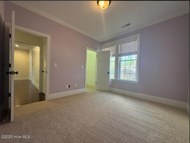 Building Photo - 428 N Belvedere Dr