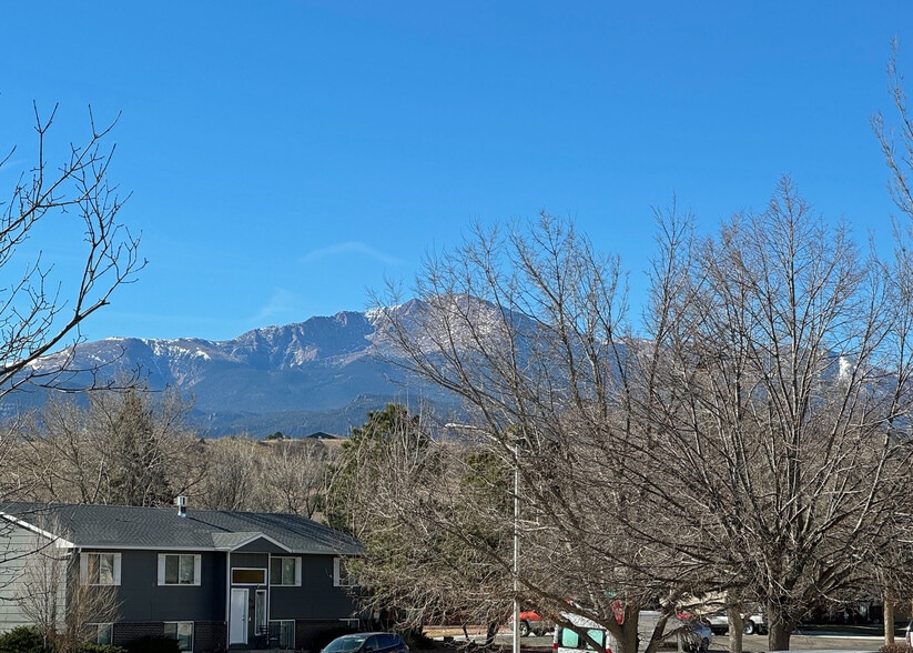 Building Photo - 1118 Darby St