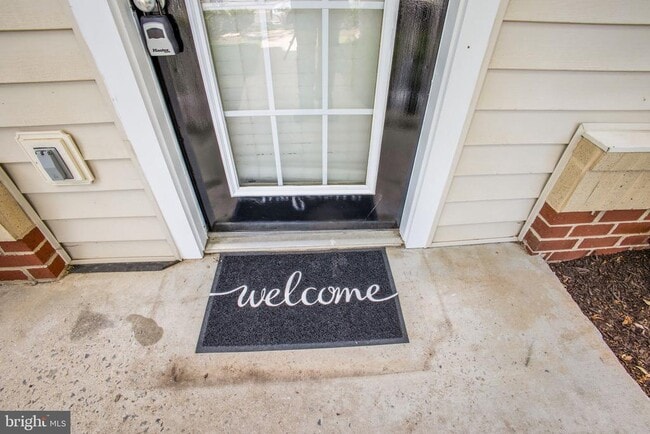 Building Photo - 11325 Aristotle Dr