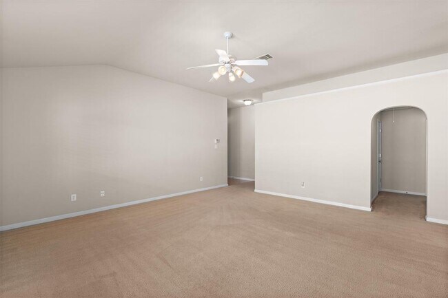 Building Photo - 1322 Tumbling River Dr