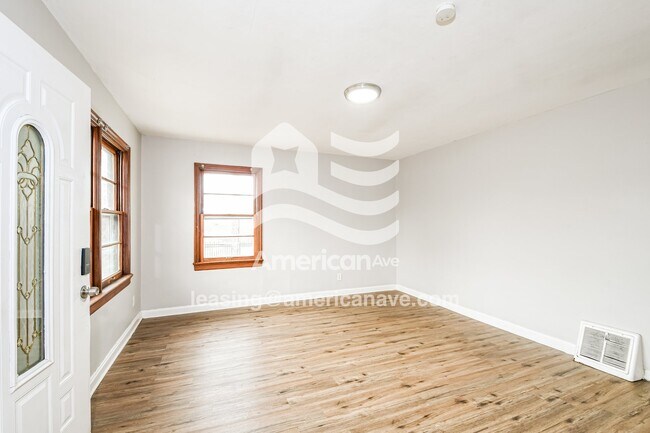 Building Photo - 1143 Charbonier Rd