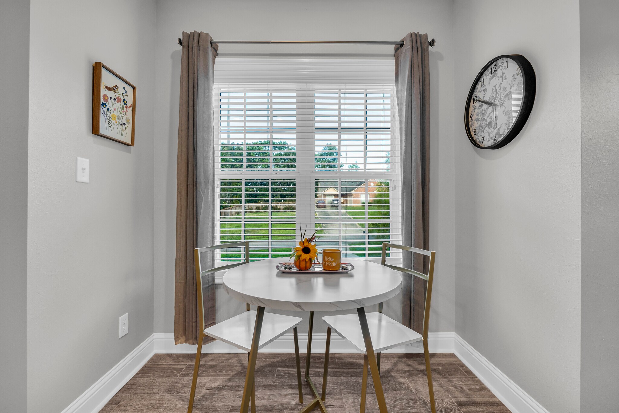 Dining - 923 Muirfield Dr