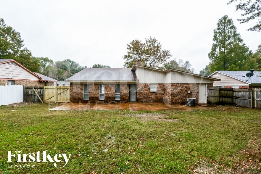 Building Photo - 6030 Elk Grove Rd