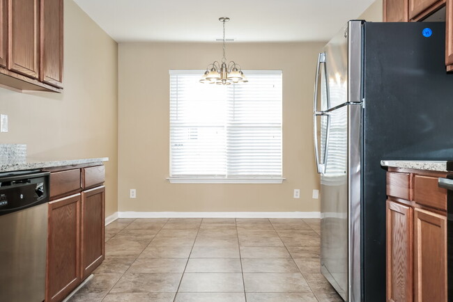 Building Photo - 3615 Sherbourne Ln