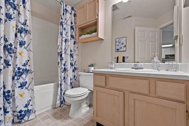 Building Photo - The Claremont Apartment Homes