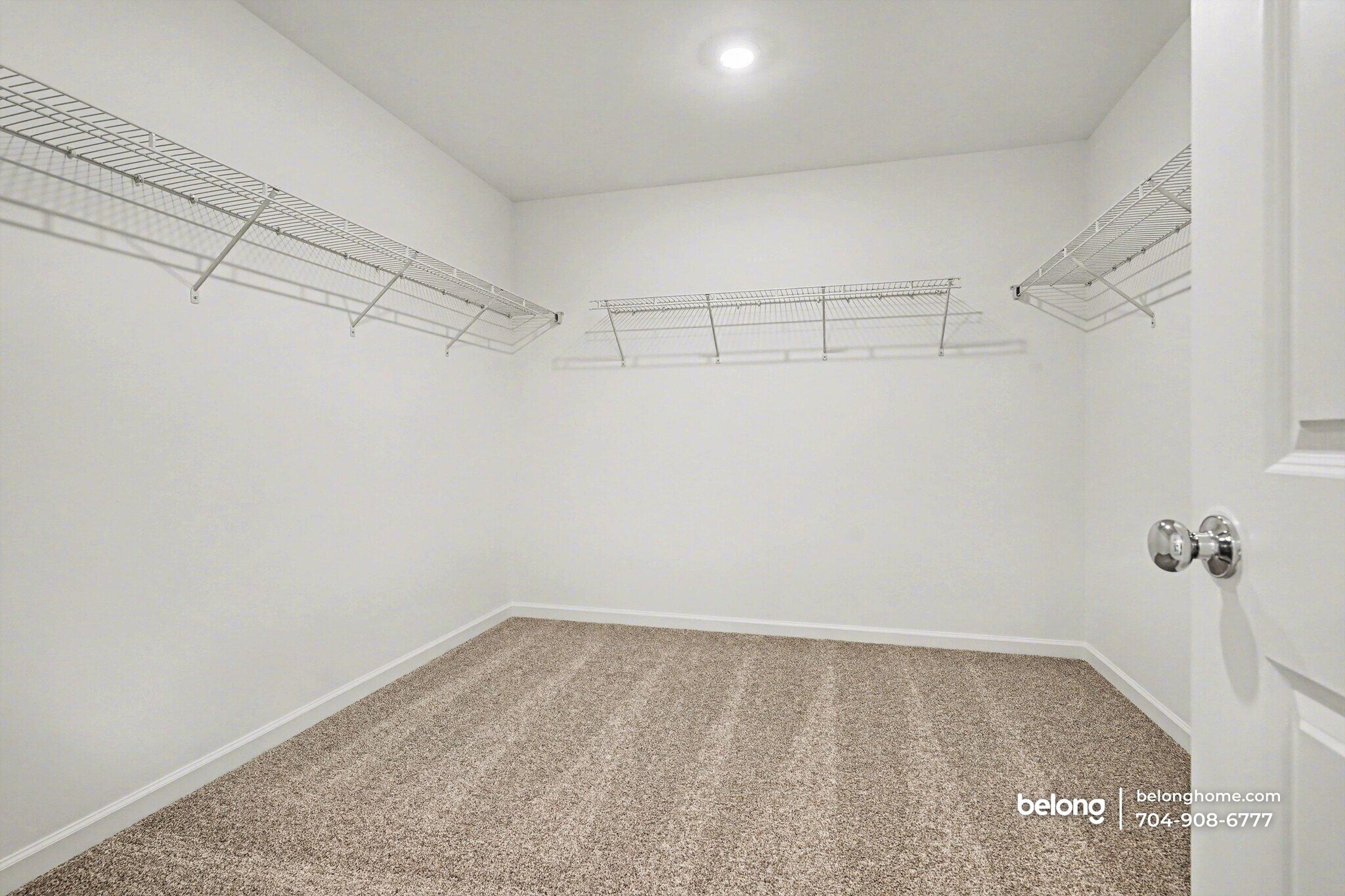 Building Photo - 1817 Riverbend Ave