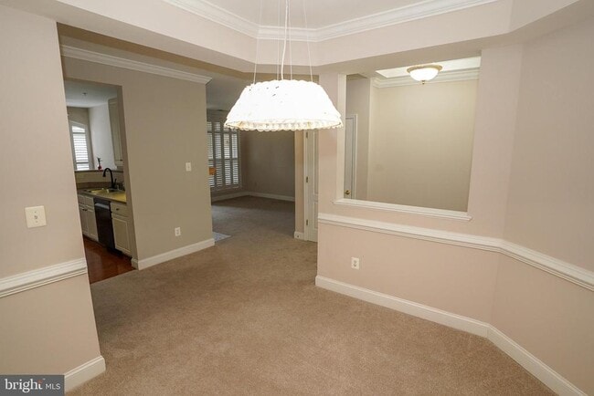 Building Photo - 2115 Ganton Green