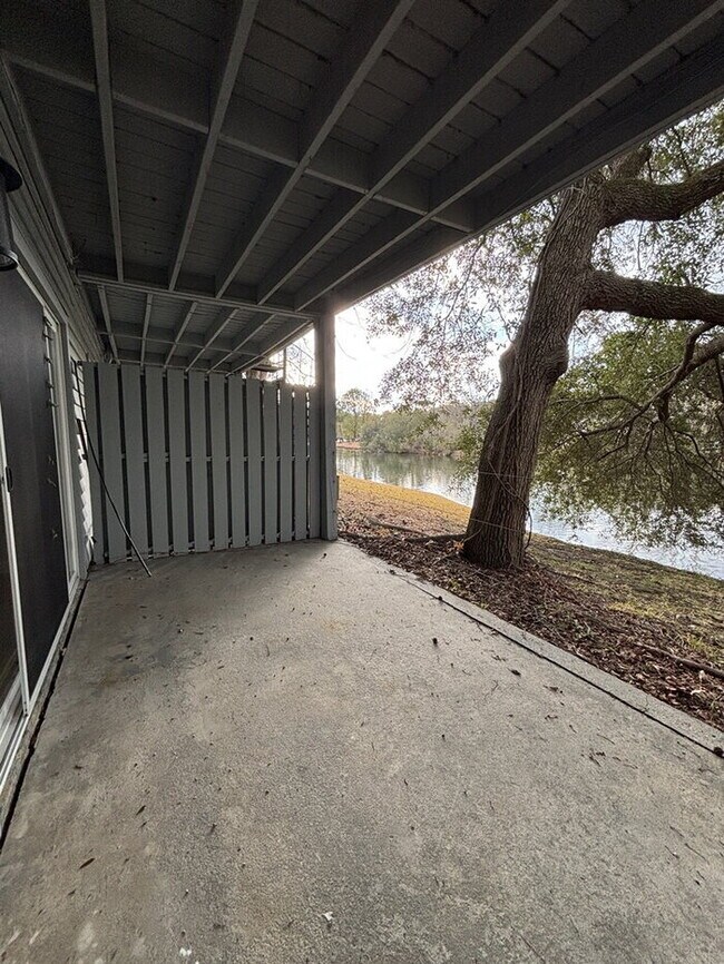 Building Photo - 8483 Yadkin Cir