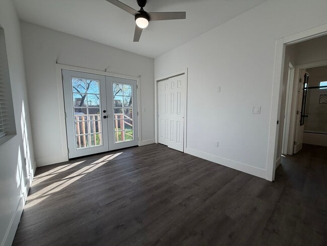 Building Photo - 4434 San Juan Ave