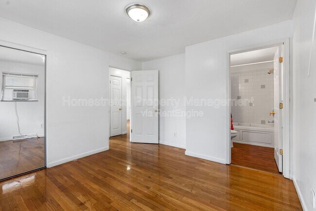 Building Photo - 500 N Elizabeth Ave