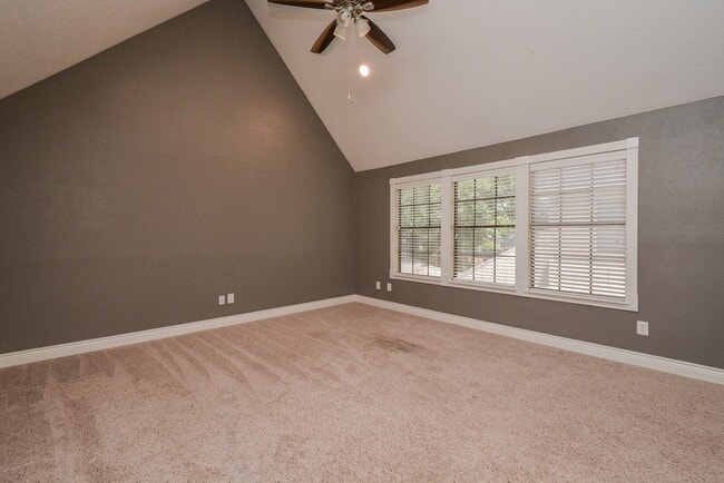 Building Photo - 8010 White Marsh Ct