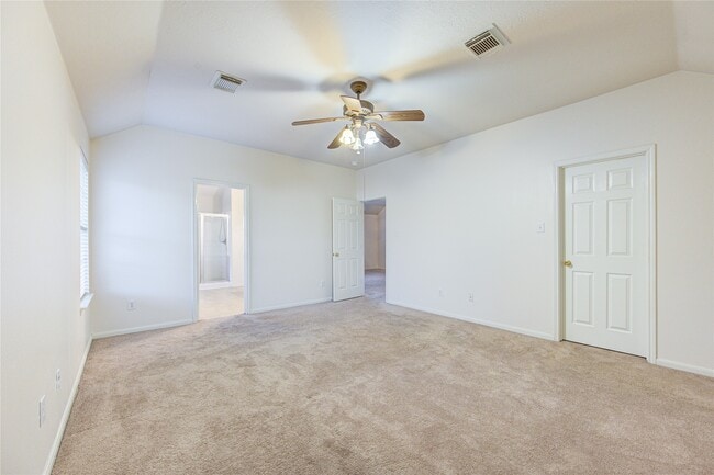 Building Photo - 21735 Oakbridge Park Ln