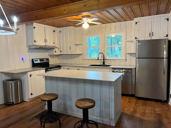 Building Photo - 4183 Mini Market Rd