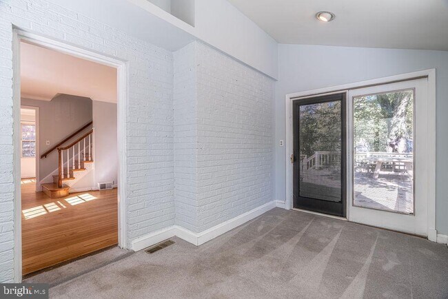 Building Photo - 4505 Conifer Ln