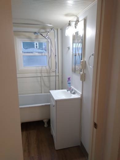 Building Photo - 414 2nd St