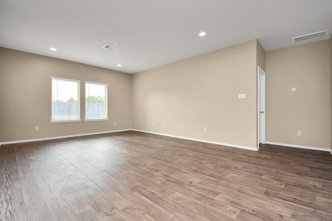 Building Photo - 5415 Dover Ter Wy