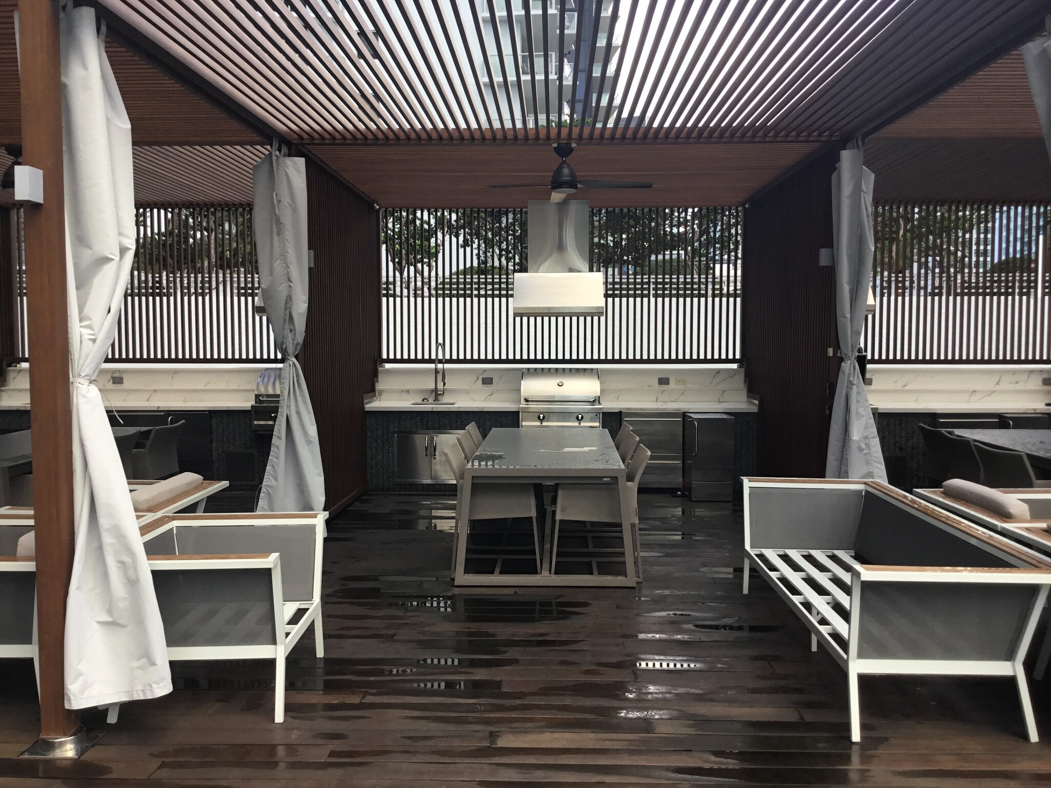Building Photo - 1080 Brickell Ave