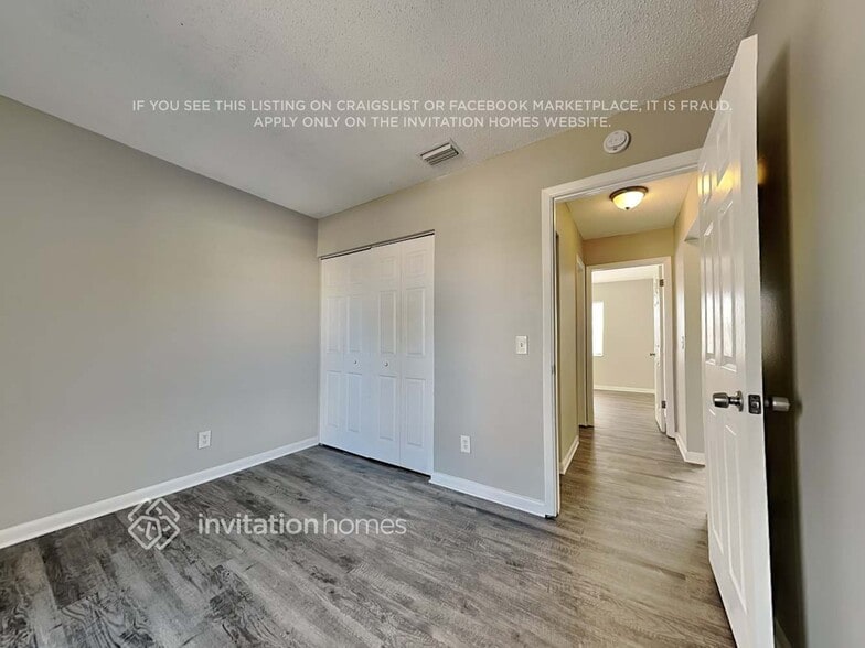 Building Photo - 7813 Chaperon Ct