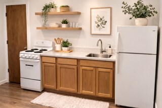 Building Photo - 12888 FM 16 E