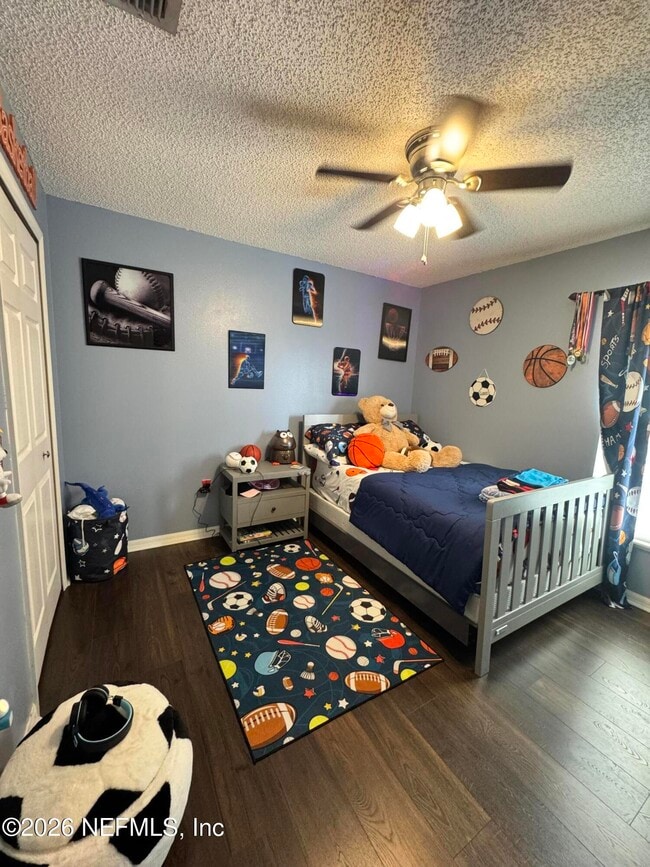 Building Photo - 12341 Glenn Hollow Dr