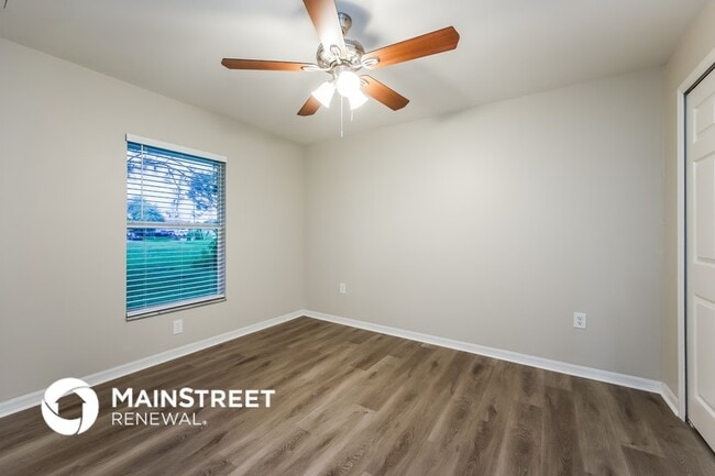 Building Photo - 2904 Wanda Ave S