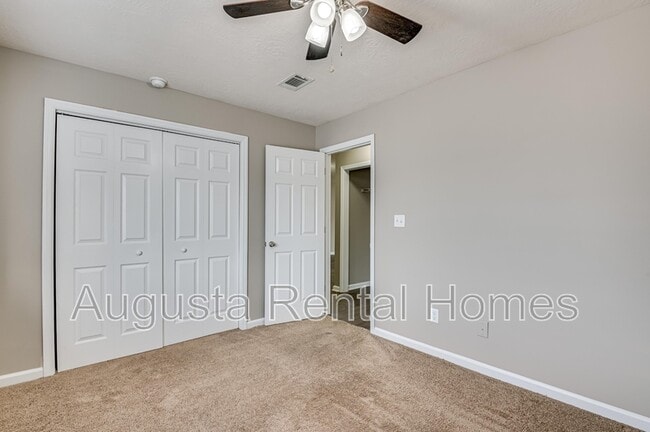 Building Photo - 3004 Strickland Ct