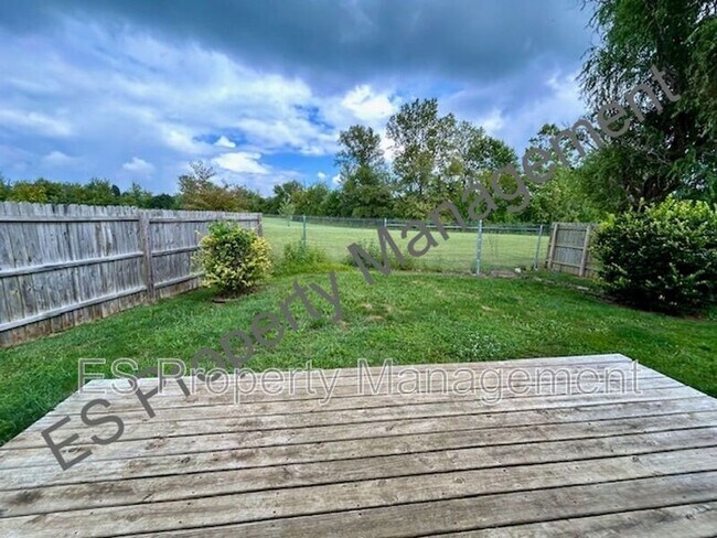 Building Photo - 5639 Dollar Run Ln