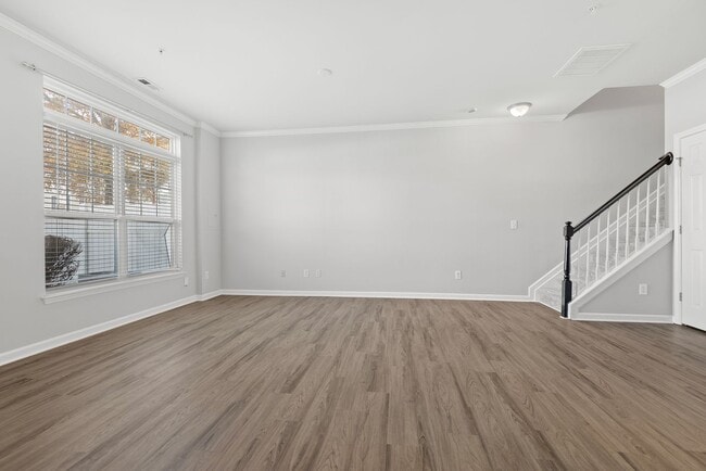 Building Photo - Town House in North Raleigh- Available Now