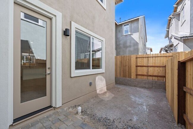 Building Photo - Brand new Arrowcreek Stunner!
