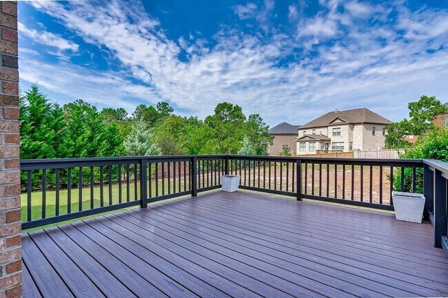 Building Photo - Beautiful home in Longcreek Plantation- Heritage Forest