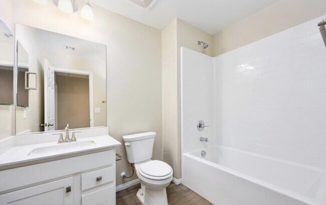 Building Photo - HIVE FALL MOVE-IN SPECIAL: NEWER 2024 BUILD | GATED COMMUNITY | SOLAR INCLUDED