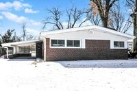 Building Photo - 8412 Chalons Ct