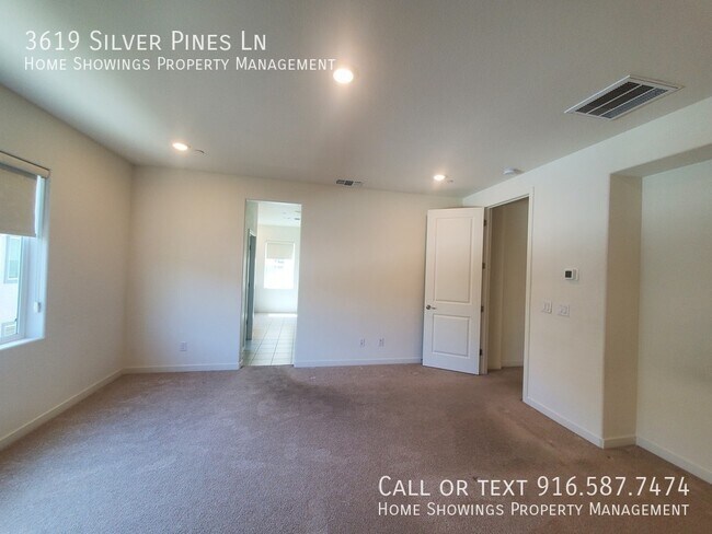 Building Photo - 3619 Silver Pine Ln