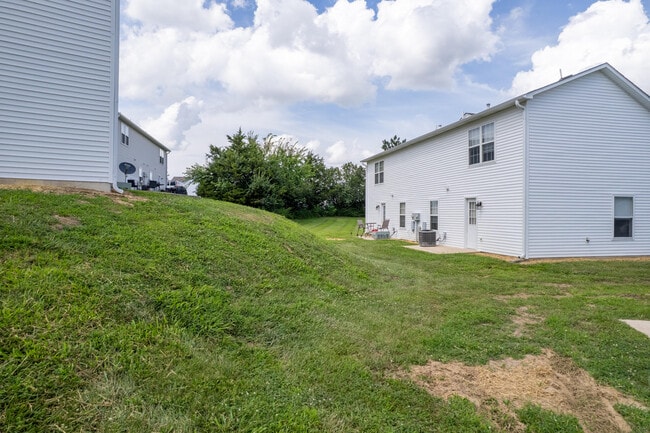 Building Photo - 3513 Delmar Ct