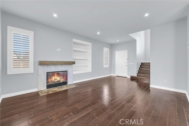 Building Photo - 962 Redtail Dr