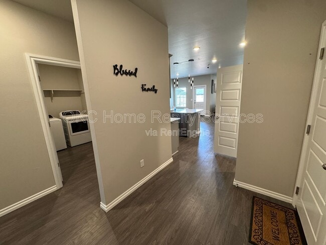 Building Photo - 2748 Alice Wy