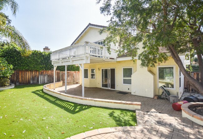 Building Photo - Beautiful 3BD/2.5Bath home in Carlsbad!