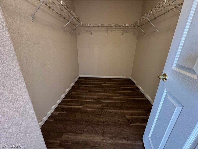 Building Photo - 10679 Timber Stand St