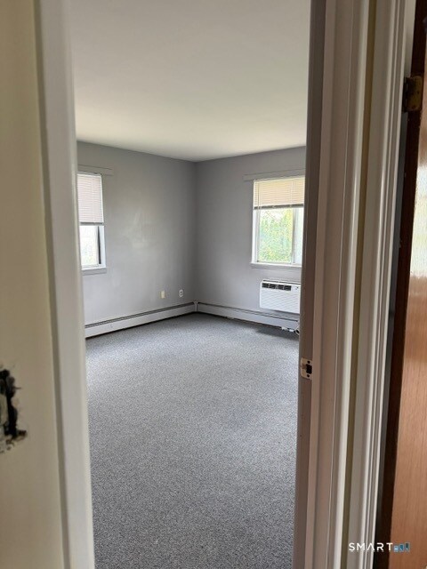 Building Photo - 53 1/2 Glenwood Ave