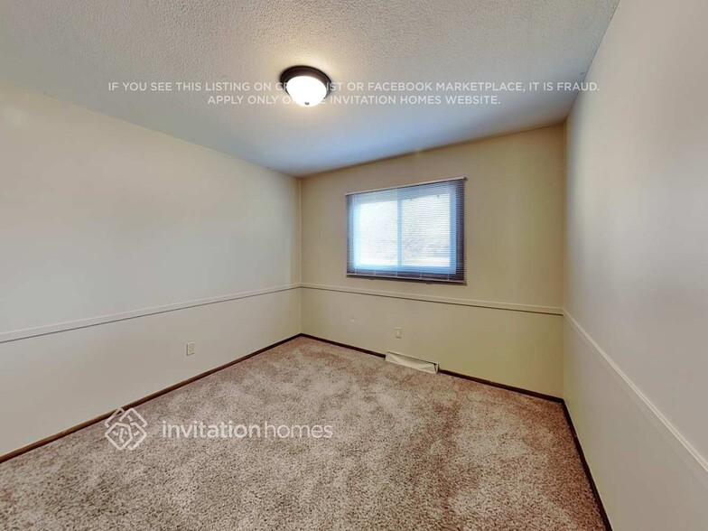 Building Photo - 6109 81st Ave N