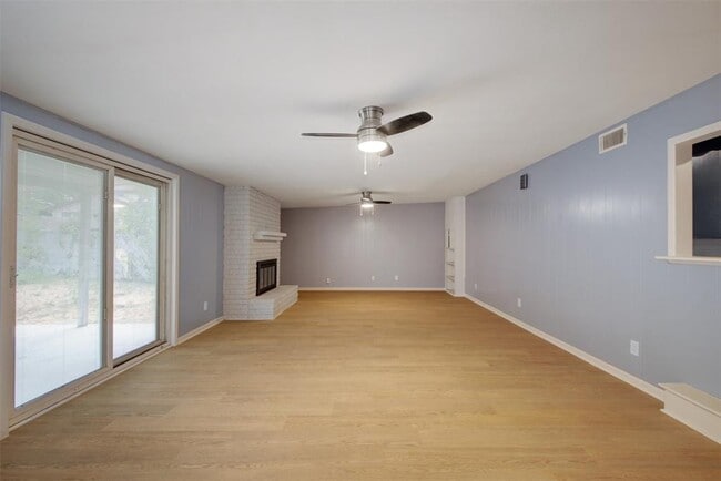 Building Photo - 8705 Parkfield Dr