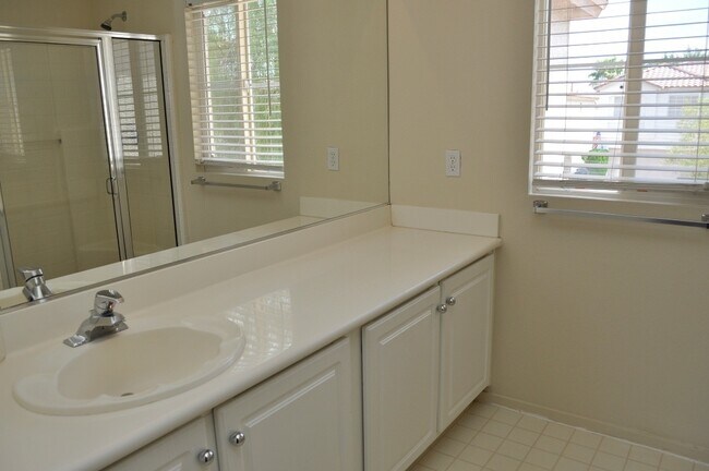 Building Photo - 10137 Maidens Wreath Ct