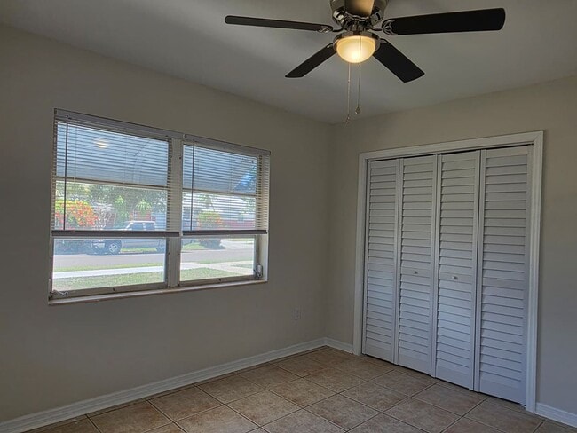 Building Photo - Marina District - 2 Bedroom 1 Bath