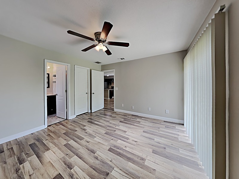 Building Photo - 14843 Astrolyn St