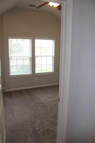 Building Photo - 4615 Elderberry St