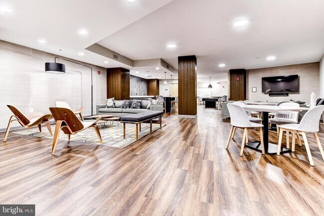 Building Photo - 400 Massachusetts Ave NW