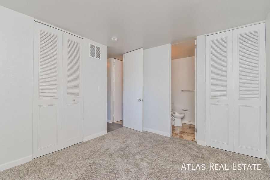 Building Photo - 4261 Deerfield Hills Rd